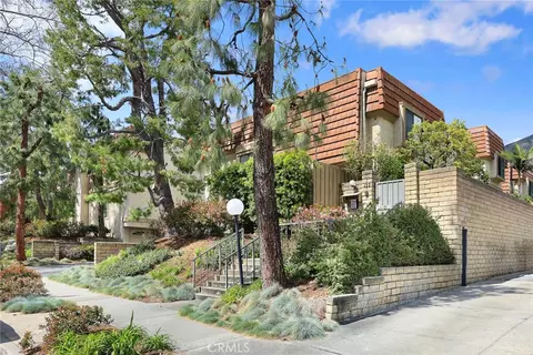 137 E Sierra Madre Blvd #E, Sierra Madre, CA 91024