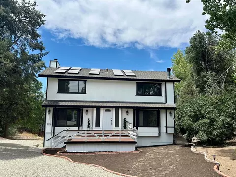 1125 Lion Ln, Frazier Park, CA 93225