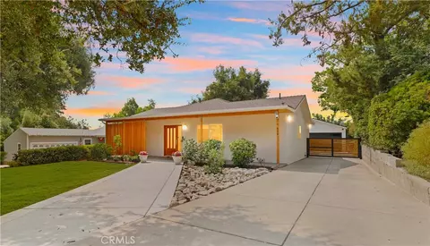 430 E Grandview Ave, Sierra Madre, CA 91024