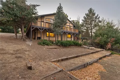 1312 Pinetree Dr, Frazier Park, CA 93225