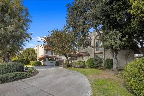 935 W Duarte Rd #8, Arcadia, CA 91007