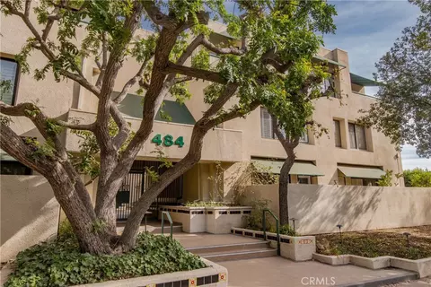 484 S Euclid Ave #110, Pasadena, CA 91101
