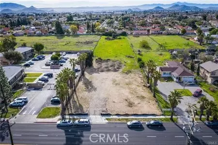 405 W Merrill Ave, Rialto, CA 92376