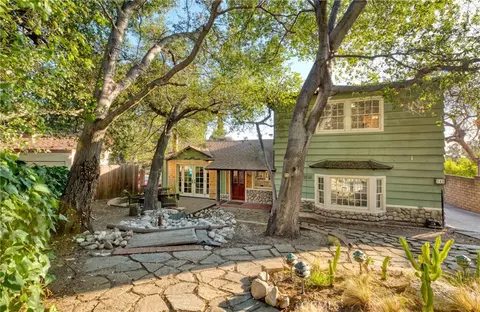 240 Churchill Gln, Sierra Madre, CA 91024