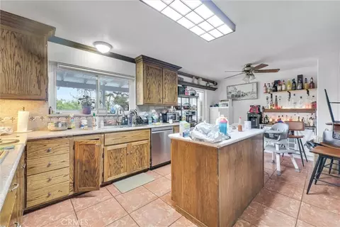 Kitchen - 5291 Carnelian St, Rancho Cucamonga, CA 91701 photo 1 of 3