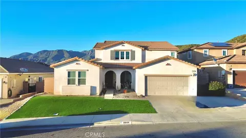 18016 Ribwort Rd, San Bernardino, CA 92407