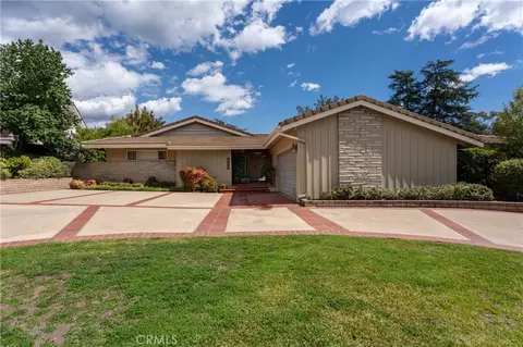 1960 Liliano Dr, Sierra Madre, CA 91024