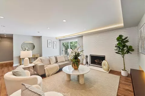 866 Sierra Madre Villa Ave #7, Pasadena, CA 91107