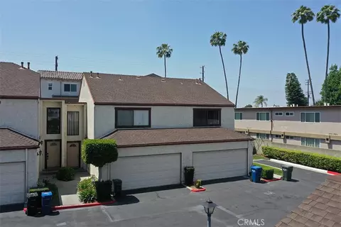 821 S Cerritos Ave #17, Azusa, CA 91702