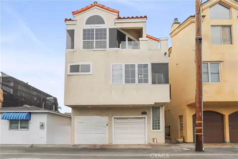 16778 Bayview Dr #B, Huntington Beach, CA 92649