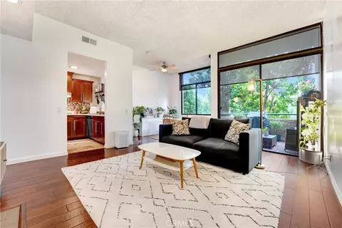 484 E California Blvd #44, Pasadena, CA 91106