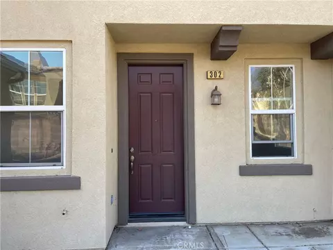 1800 E Lakeshore Dr #302, Lake Elsinore, CA 92530