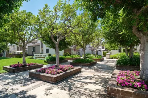 582 W Huntington Dr #L, Arcadia, CA 91007
