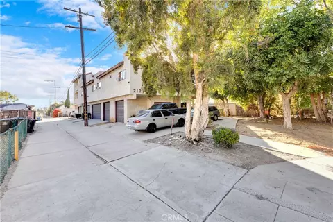 2121 El Paseo, Alhambra, CA 91803