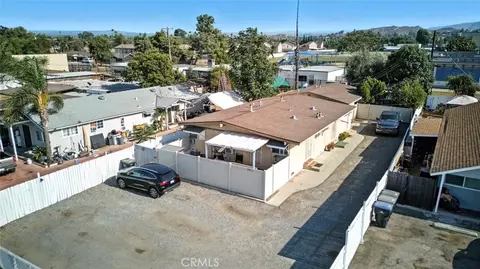 8876 Cypress Ave, Riverside, CA 92503