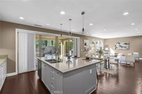 147 Yellow Daisy, Irvine, CA 92618