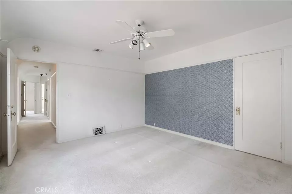 Bedroom - 353 S Berkeley Ave, Pasadena, CA 91107 photo 6 of 6