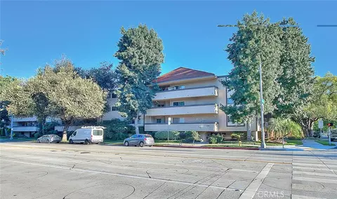 2386 E Del Mar Blvd #301, Pasadena, CA 91107