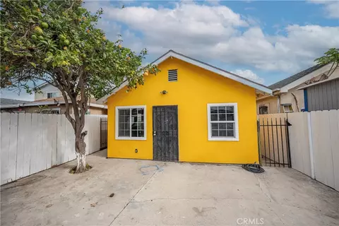 13032 S Main St, Los Angeles, CA 90061