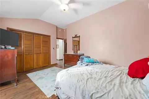 Bedroom - 22801 Fran Dr, Tehachapi, CA 93561 photo 2 of 6