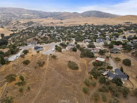 View/Area - 22801 Fran Dr, Tehachapi, CA 93561 photo 6 of 9