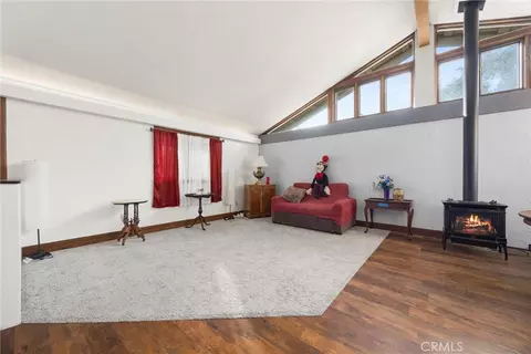 Living - 22801 Fran Dr, Tehachapi, CA 93561 photo 1 of 4