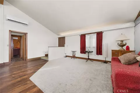 Living - 22801 Fran Dr, Tehachapi, CA 93561 photo 3 of 4