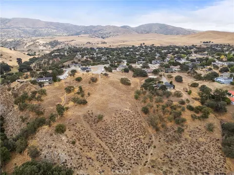 View/Area - 22801 Fran Dr, Tehachapi, CA 93561 photo 9 of 9