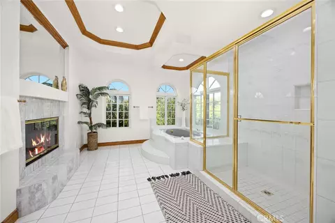 Bath - 151 E Longden Ave, Arcadia, CA 91006 photo 4 of 9