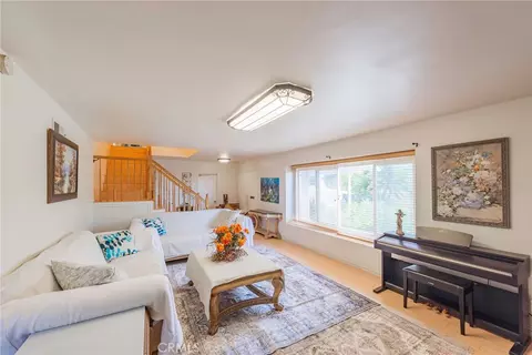 Living - 1245 Oakhaven Rd, Arcadia, CA 91006 photo 1 of 3