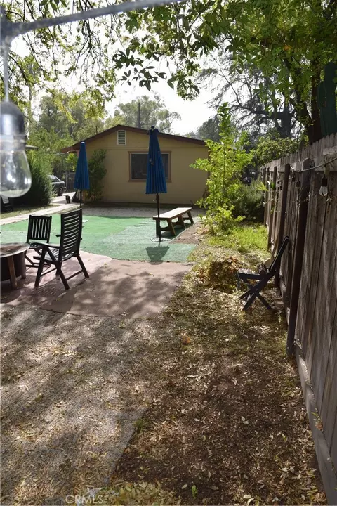 1247 E Topeka, Pasadena, CA 91104 photo 6