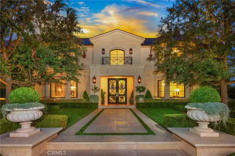 658 Oakhill Dr, Glendora, CA 91741