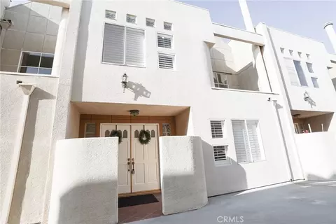 511 N 3rd St #B, Alhambra, CA 91801