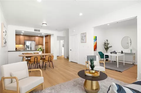 6020 Seabluff Dr #132, Playa Vista, CA 90094