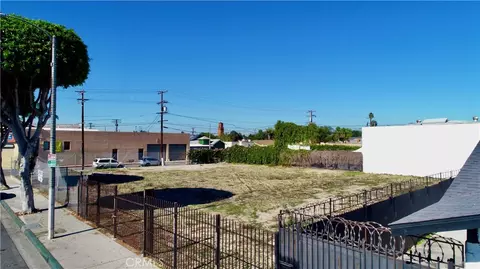 801 E Compton Blvd, Compton, CA 90220 photo 4