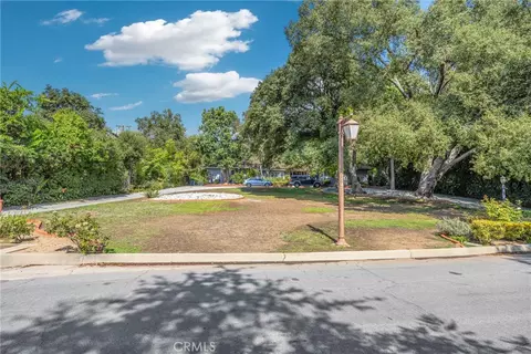 827 Hampton Rd, Arcadia, CA 91006