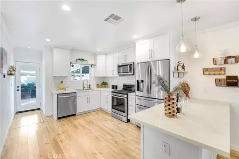 5217 Navarro St, Los Angeles, CA 90032