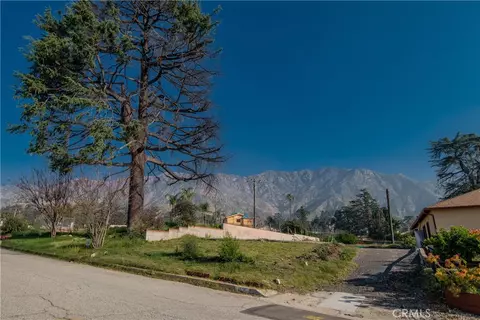 2820 N Mount Curv, Altadena, CA 91001