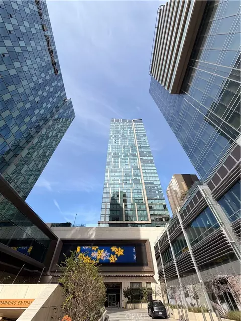 889 Francisco St #3205, Los Angeles, CA 90017
