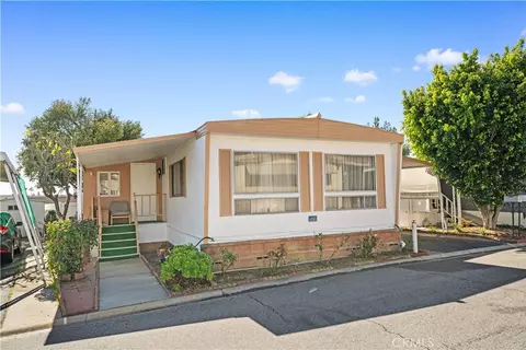 1035 E Huntington Dr, Monrovia, CA 91016