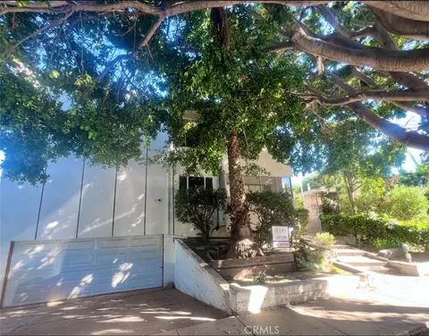 1813 9th St, Santa Monica, CA 90404