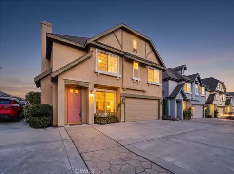 108 S S Mtn #A, Monrovia, CA 91016