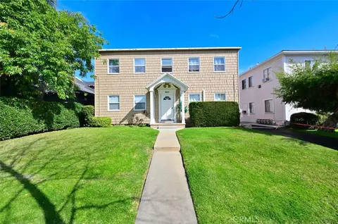 902 S Marengo Ave, Pasadena, CA 91106