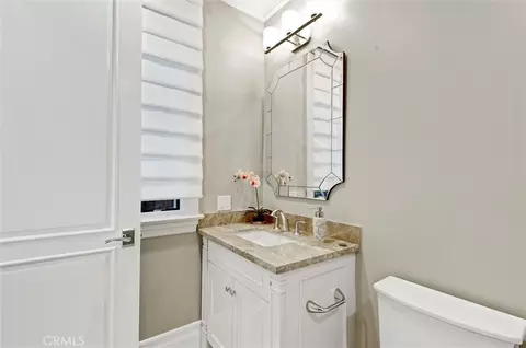 Bath - 631 W Longden Ave, Arcadia, CA 91007 photo 1 of 8