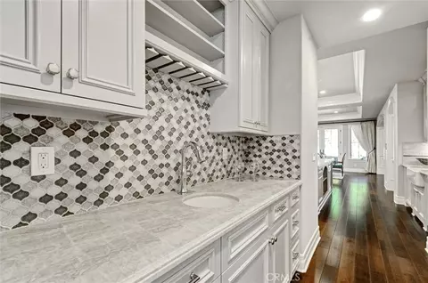 Kitchen - 631 W Longden Ave, Arcadia, CA 91007 photo 1 of 9