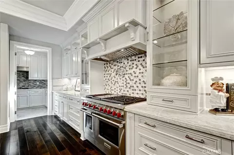 Kitchen - 631 W Longden Ave, Arcadia, CA 91007 photo 7 of 9