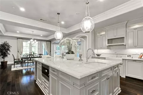 Kitchen - 631 W Longden Ave, Arcadia, CA 91007 photo 4 of 9
