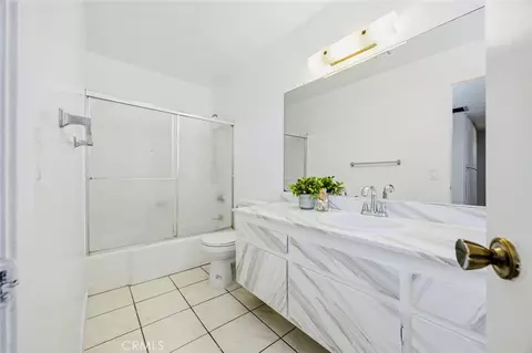Bath - 4045 Maxson Rd #G, El Monte, CA 91732 photo 2 of 3