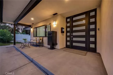 Exterior - 3890 Shadow Grove Rd, Pasadena, CA 91107 photo 5 of 19