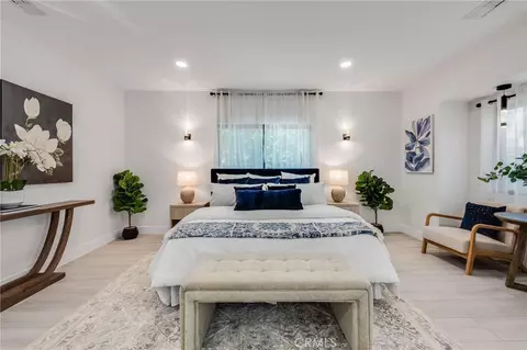 Bedroom - 3890 Shadow Grove Rd, Pasadena, CA 91107 photo 1 of 9